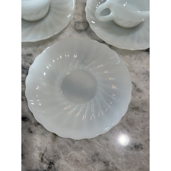 Anchor Hocking Fire King Swirl Demitasse Cup and Saucer Set of 5 - Picture 4 of 6